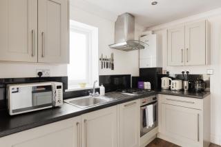 New! Charming 2BR Flat near Clapham High Street - 5