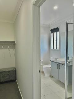 Mahzan on Kilcunda - Ensuite 2 - 7