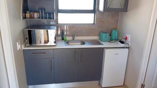 Bokwe's Guest House- Cape Town - 5