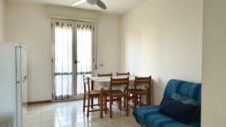 F003 - Fano, comodo trilocale vicino al mare - 9