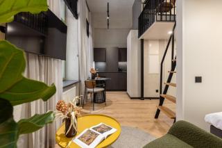 Amazing Designer Loft - By Innorental - 9