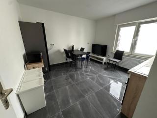 HAI1 - Moderne Unterkunft mit Einzelzimmer - 0