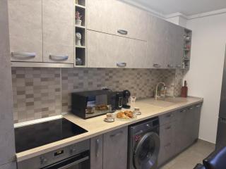 Home away from home - Cozy and Spacious Studio with Balcony - 9