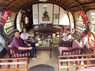 Thara's Houseboat - 8