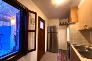 George&Michael Traditional House - 4