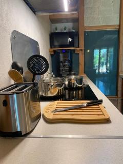 Walk trails, chateau, shop,spa, pellet stove cozy - 8