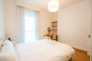 Luxury 3BR plus Maid Yas Island Near Theme Parks - 8