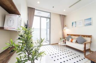 Relax & Recharge at Landmark Vinhomes - 8