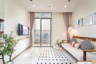 Relax & Recharge at Landmark Vinhomes - 7