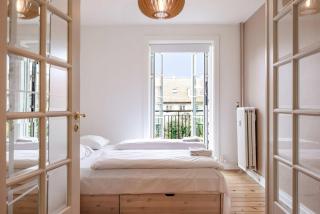 Cozy 2-Bedroom apt - 7