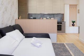 5 min from Monaco - Beautiful renovated three-room apartment - ET - 4