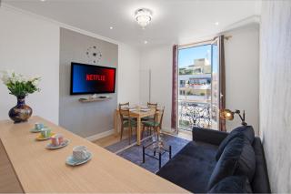 5 min from Monaco - Beautiful renovated three-room apartment - ET - 8