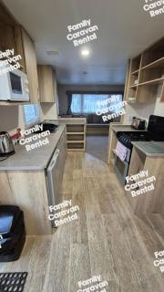 Family Caravan Rental 2 bed caravan - 5