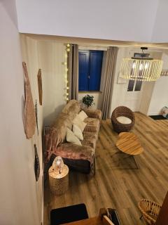 Les Volets Bleus house and spa - 5