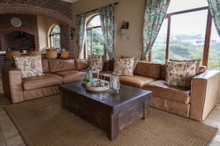 Colwyn Drive Luxury and Spa Guest House by First Private Stays - 4