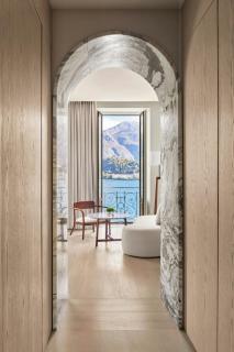 The Lake Como EDITION - 9