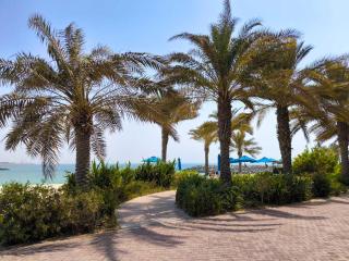 Modern studio with Beach and Pool in Al Marjan Island - 4