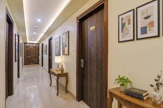 FabHotel Sam Inn - 8