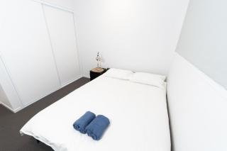 Modern Park Ridge Haven – Perfect for Families! - 1