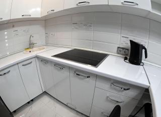 Элегантные Апартаментв 175 в сердце Города Алматы, ЖК Молодежный - 2