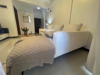 Elegant Kilileshwa 1BR with Balcony, Gym & Wi-Fi - 0