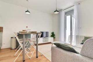 Beautiful renovated two-bedroom apartment - Villeurbanne - 9