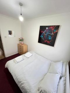 Unique City of London Apartment - 4