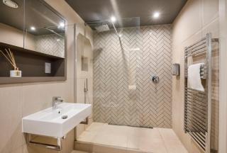 City Apartments - Hudson Quarter with Free Parking - 3