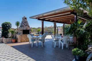 Family-friendly apartments with swimming pool Valbandon, Fazana - 2201 - Štinjan - 2