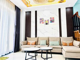 Sunrise Homestay with 4 Bedrooms - 0