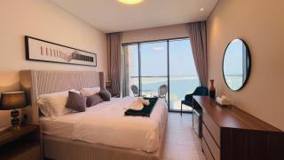 Lusail Marina promenade view apartment - 6