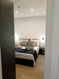 Orelli House - TriLocal Superior "2 Bedrooms & 2 Bathrooms " - 6