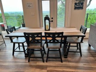 Riverscape Townhome A, Just Steps Gruene Hall - 2