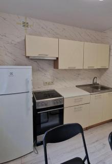 Pas Dianą, butas pirmane aukšte - 9