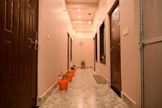 Omkar Bhawan Home Stay - 9