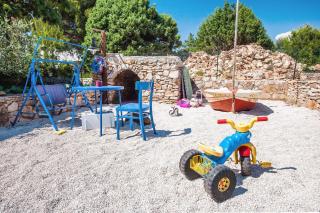 Family friendly apartments with a swimming pool Cove Osibova, Brac - 2172 - 1