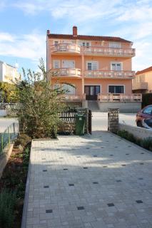 Apartments with parking space Biograd na Moru, Biograd - 5847 - 1