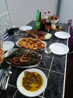 Apartments by the sea Necujam, Solta - 13884 - 2