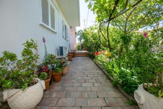 Apartments with parking space Barbat, Rab - 16723 - Rab - 1