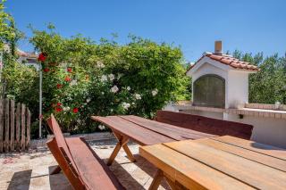 Apartments with parking space Barbat, Rab - 16723 - Rab - 2