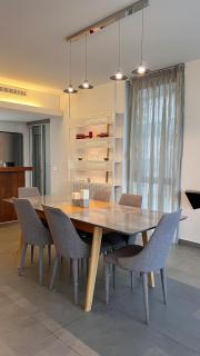 Luxury 2 Bedroom Apartment in Central Achrafieh - 8
