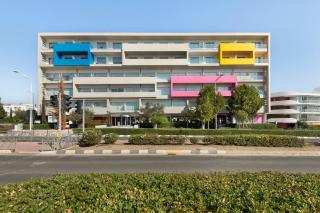 UC Hall Residence - 8