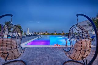 Family-friendly apartments with swimming pool Vir - Kozjak, Vir - 18542 - 2