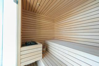 Seaside apartments with a swimming pool Brela, Makarska - 19834 - 1