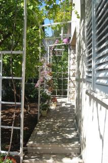 Apartments by the sea Orebic, Peljesac - 24372 - 1