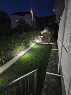 Apartments with parking space Kastel Kambelovac, Kastela - 24198 - 2