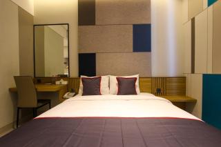 IXO Hotel Semarang - 9