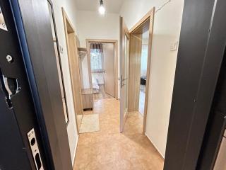 Sunlight Suite - free private parking - central - 6