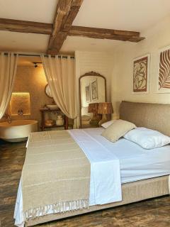 Central Canggu 2BR Designer Modern Townhouse - Badung - 3