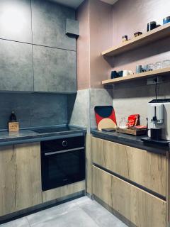 Birght &Cozy Apartment 100 Mbps Wi-Fi&Free Parking - 1